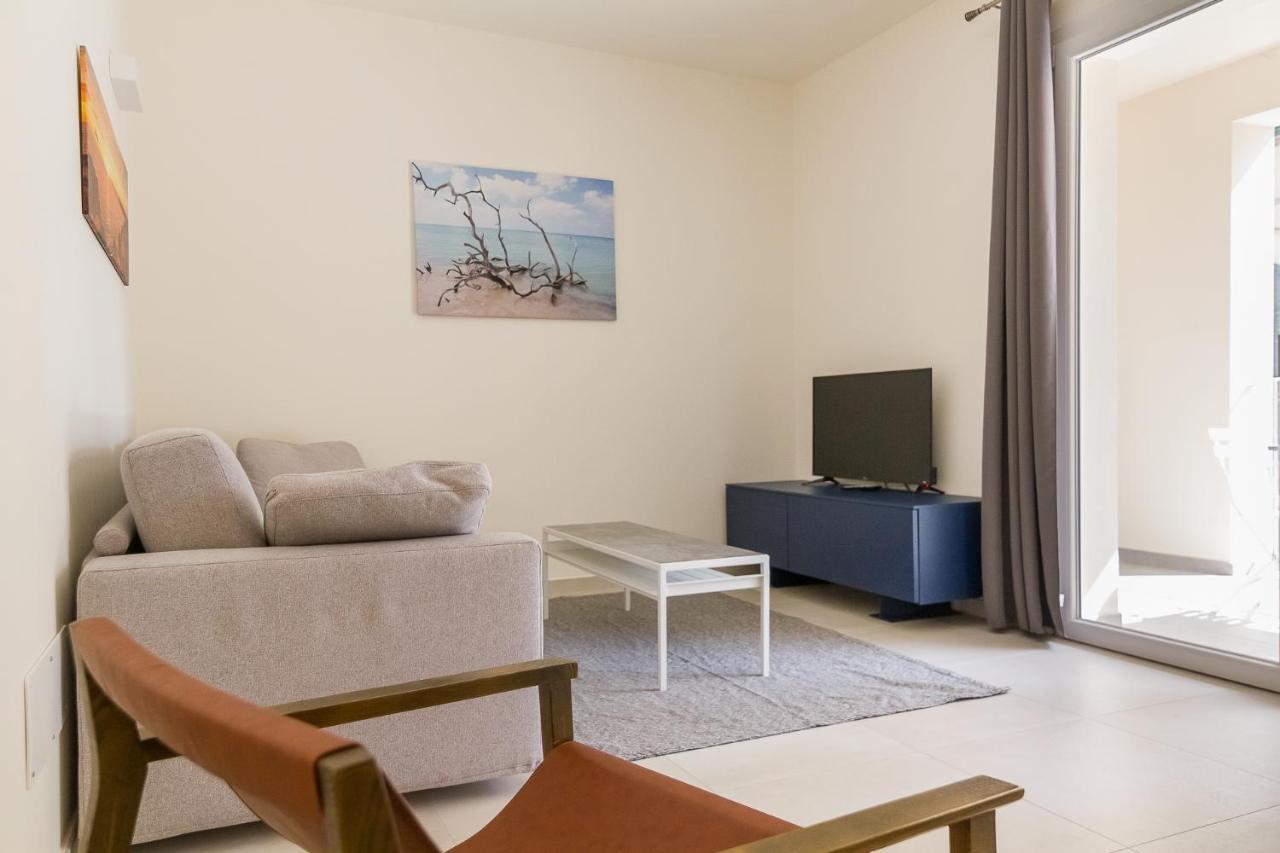 Bouganville House * Follonica